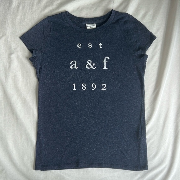 abercrombie kids Other - Abercrombie kids shirt 👚  size M,  60% cotton  40% polyester  Stunning top